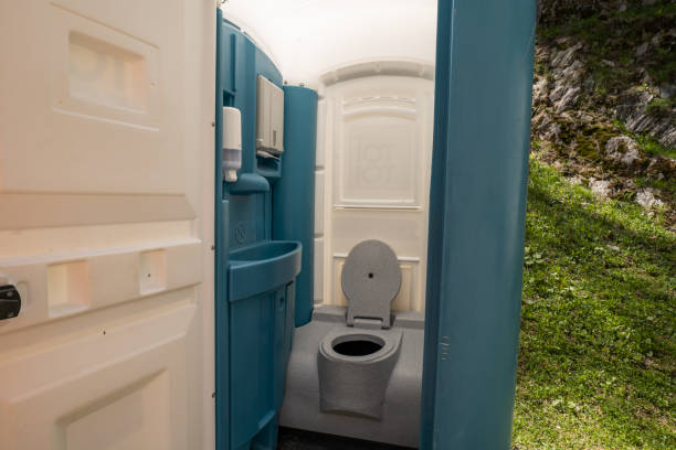 Best Portable restroom trailer rental  in Reno, NV